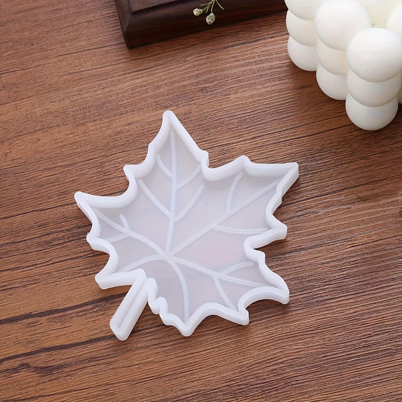 1PC Maple Leaf shaped Silicone - Soap Making Silicone Molds 评论和价格